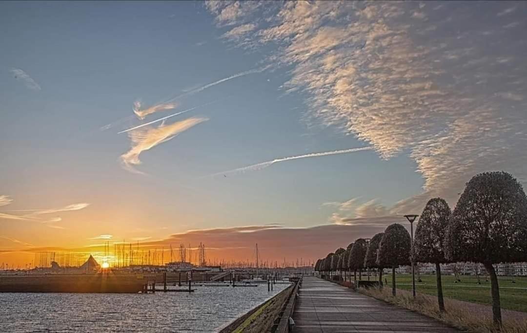 Duplex Villa Capricia Appartement Met Zwembad Nieuwpoort Jachthaven Kültér fotó